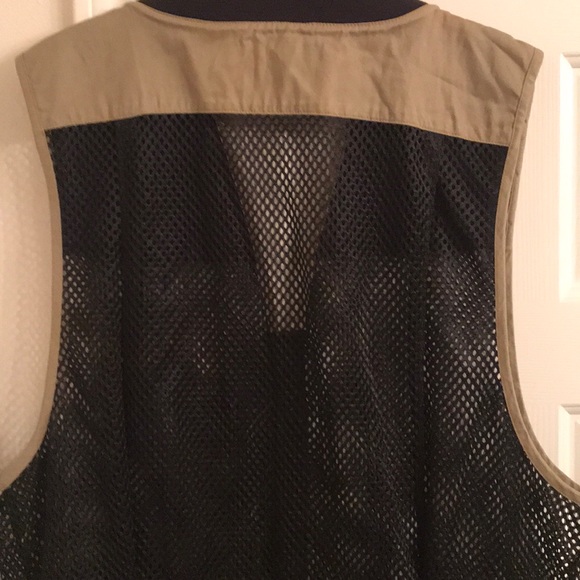 Fieldline Tunic Hunting Vest - Size XL/XXL - $19 - Picture 10 of 16